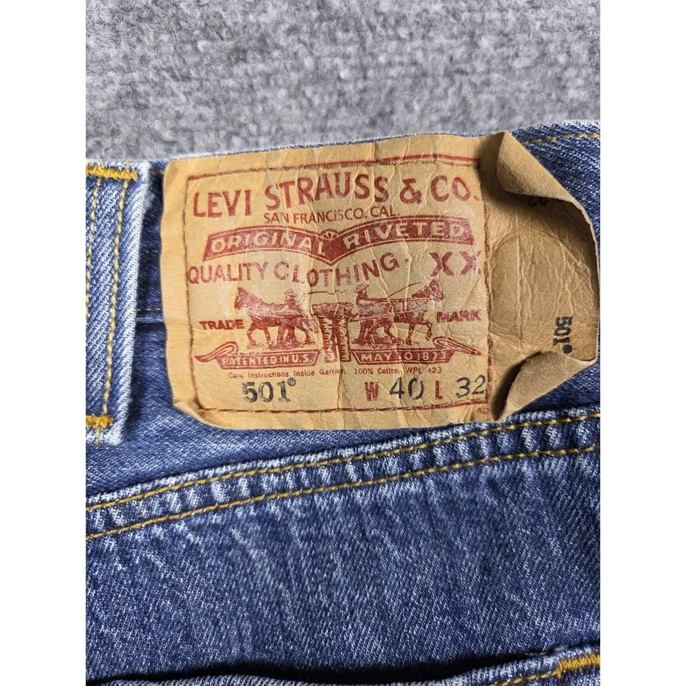 Levis 501 Jeans Mens 40x32 Original Fit Medium Blue Straight Leg Button Fly